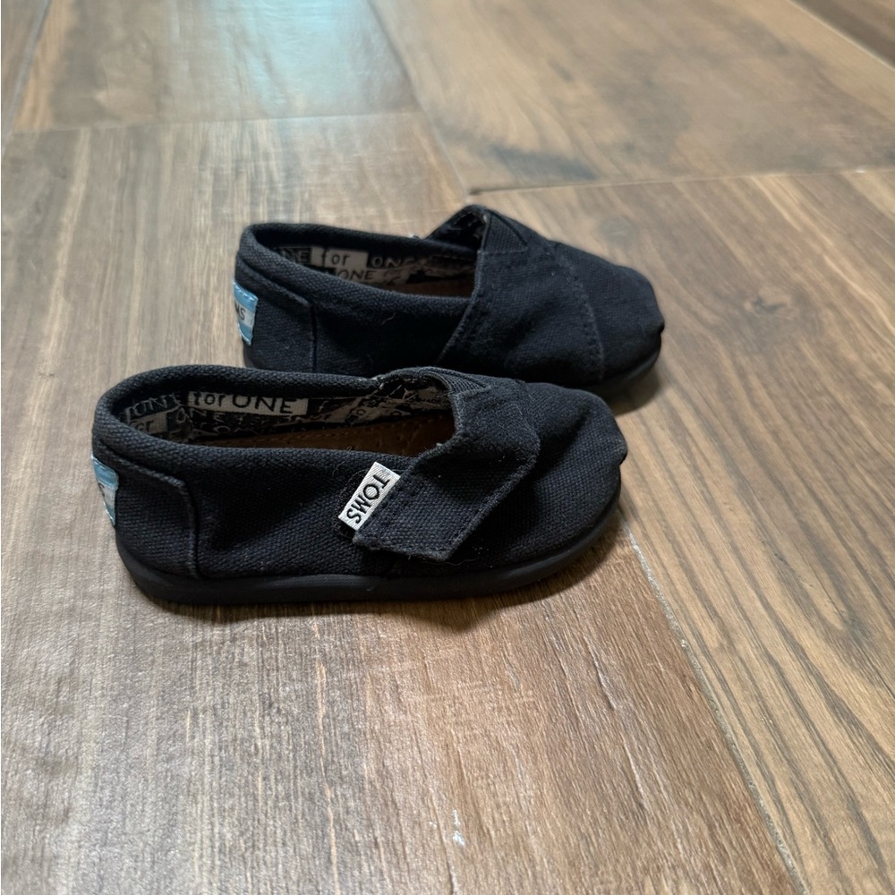 TOMS Kids Black Moccasin Shoes